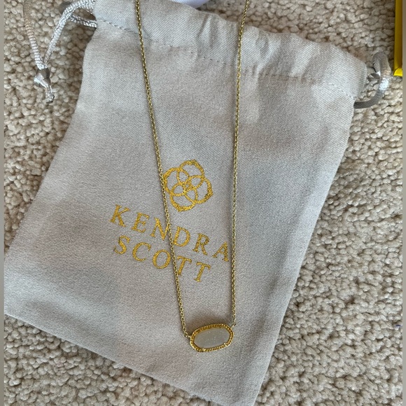 Kendra Scott Jewelry - Kendra Scott Elisa Necklace Iridescent Drusy